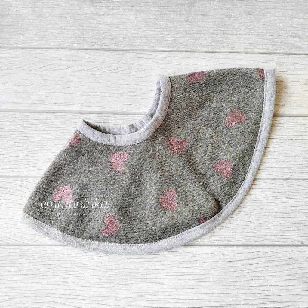Round Bibs - Grey Love