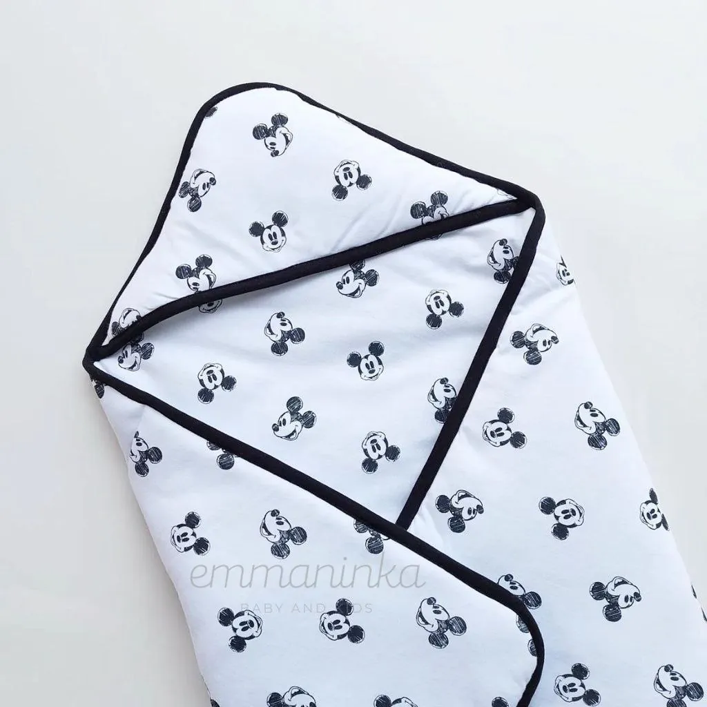 Hoodie Blanket - Micky Mouse